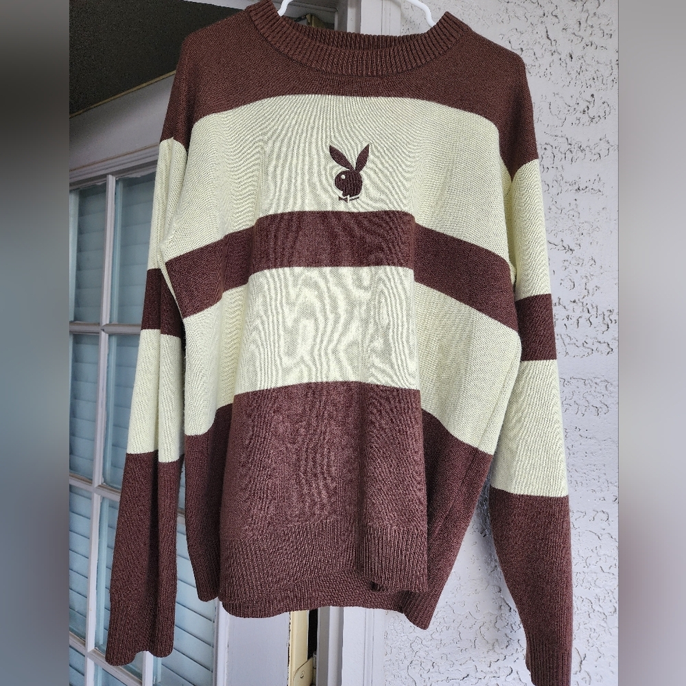PLAYBOY Chocolate and Cream Striped Pull Over Sweater Unisex M